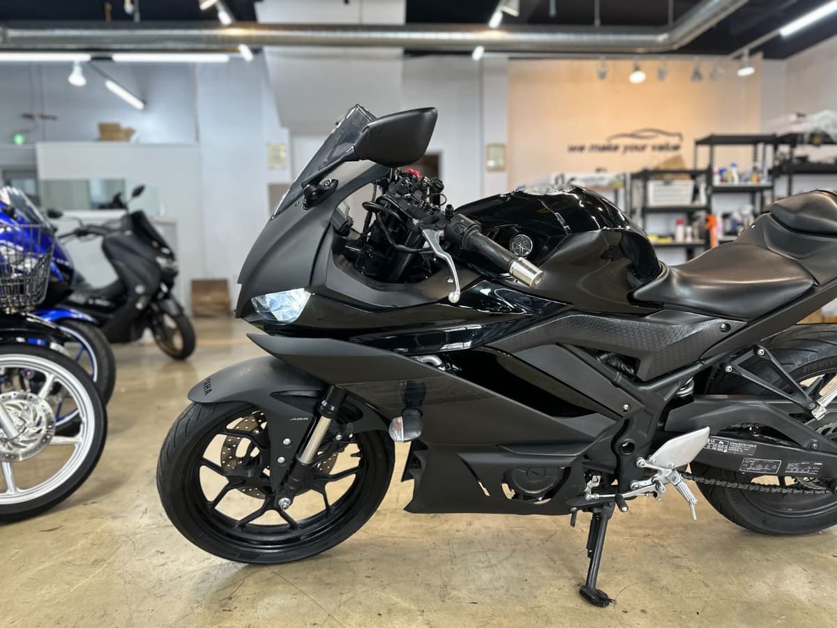 야마하 YZF R3 7