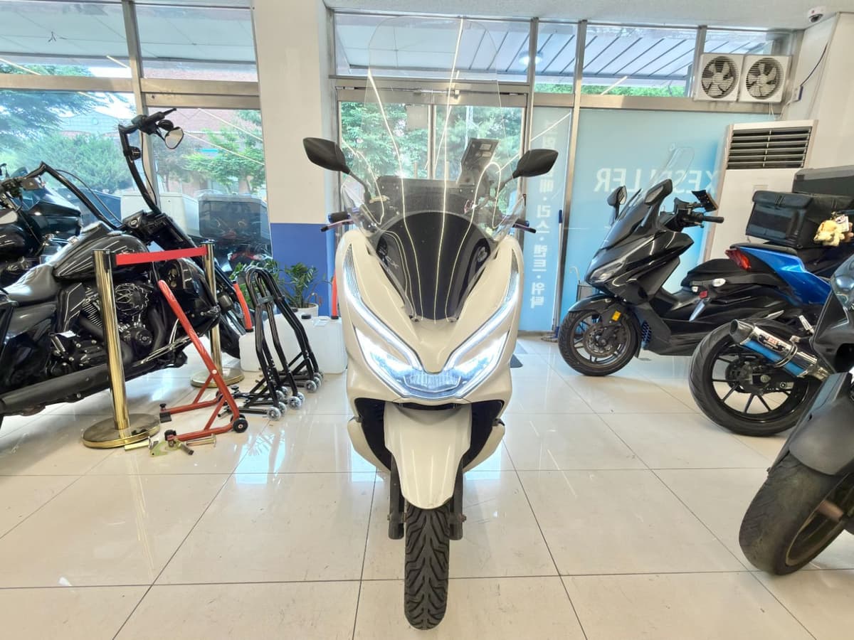 혼다 PCX 125 1
