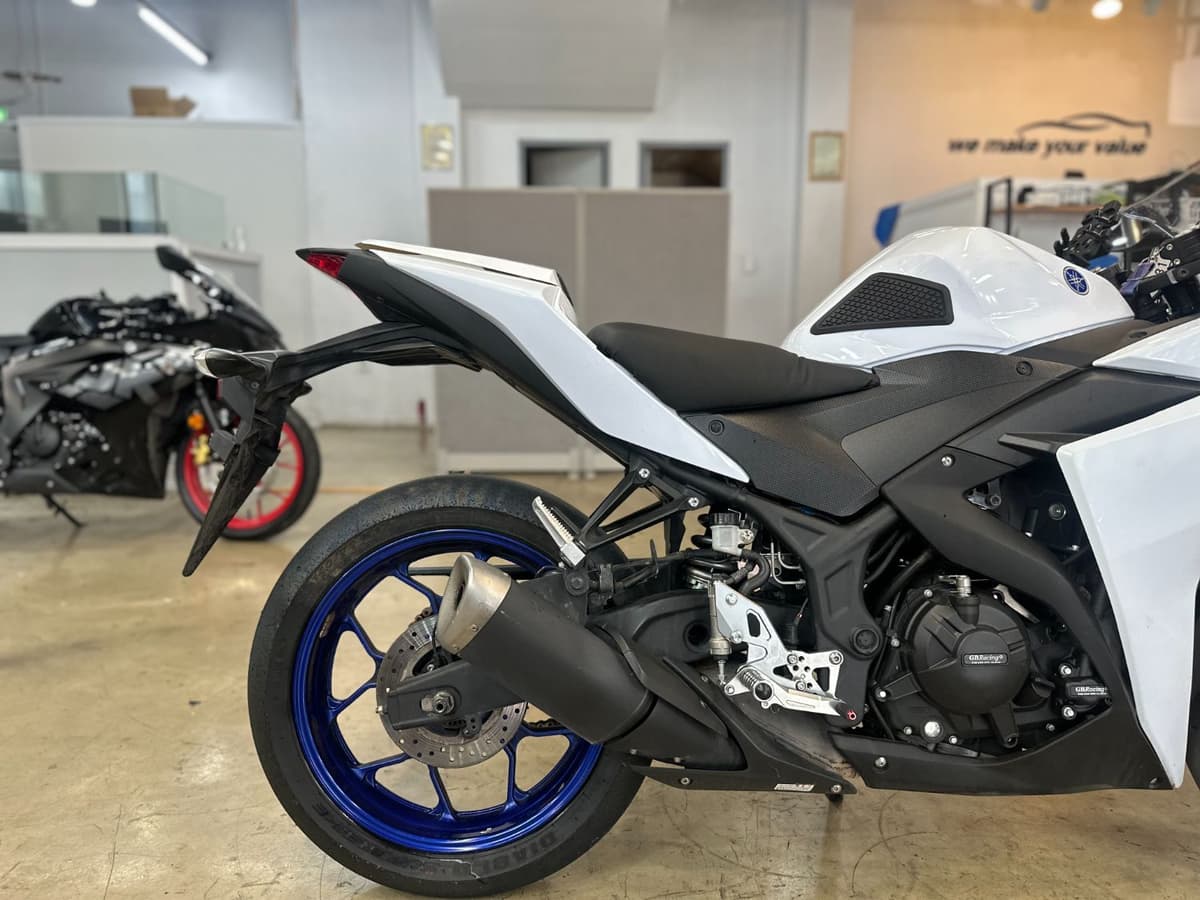 야마하 YZF R3 3