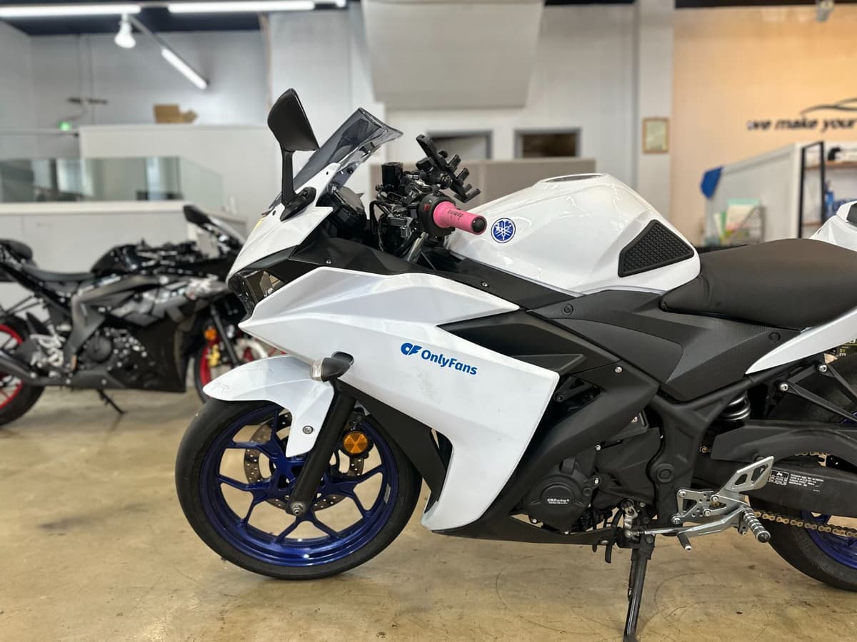 야마하 YZF R3 7