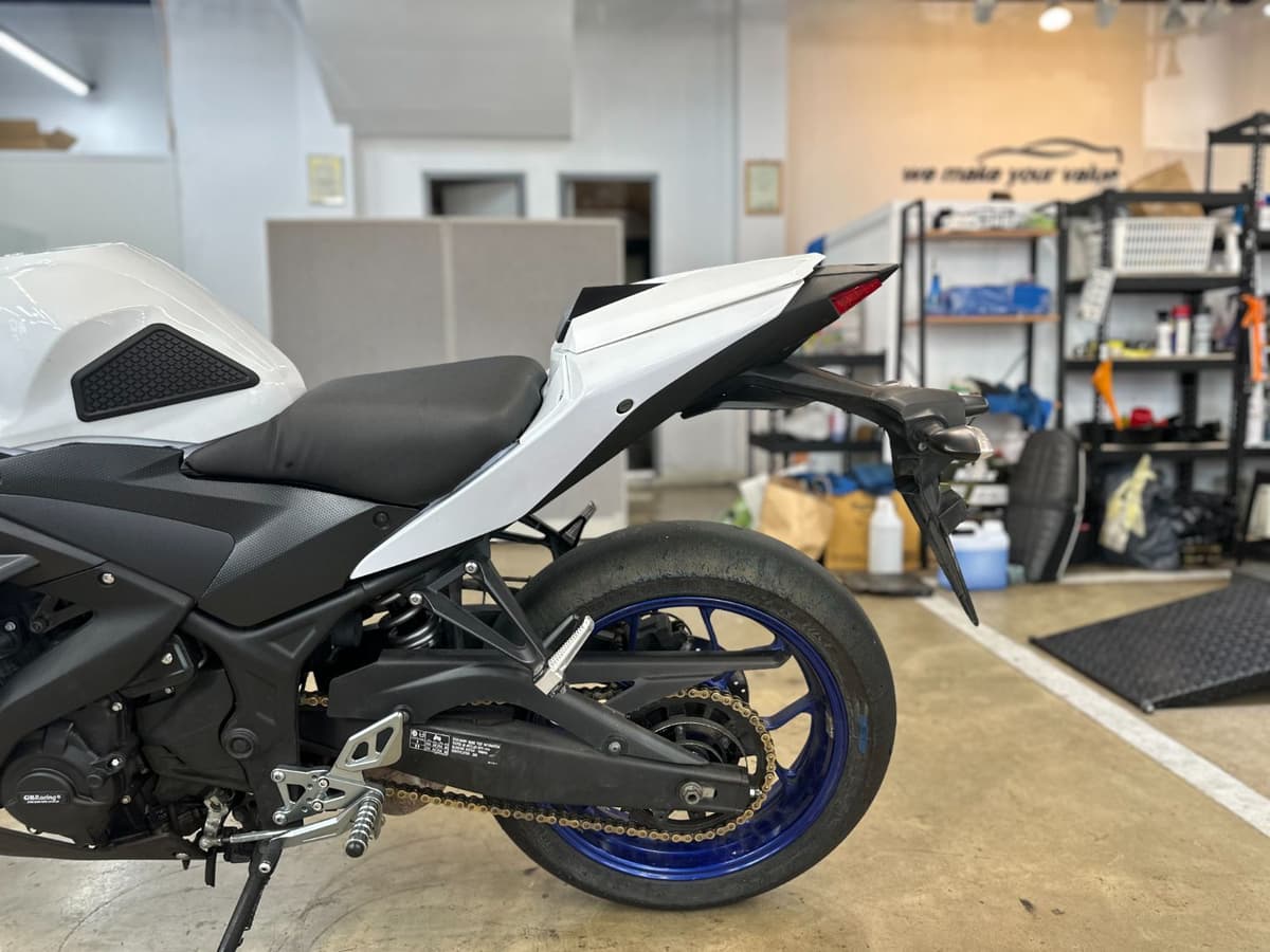 야마하 YZF R3 8