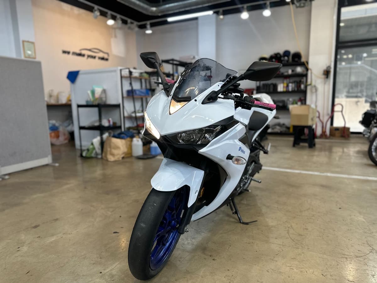 야마하 YZF R3 9
