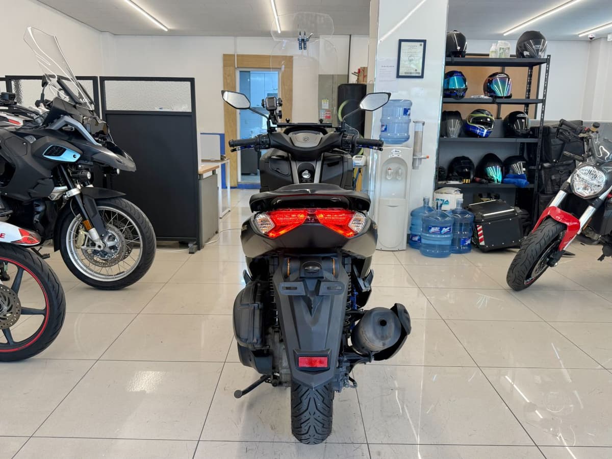 야마하 NMAX 125 4