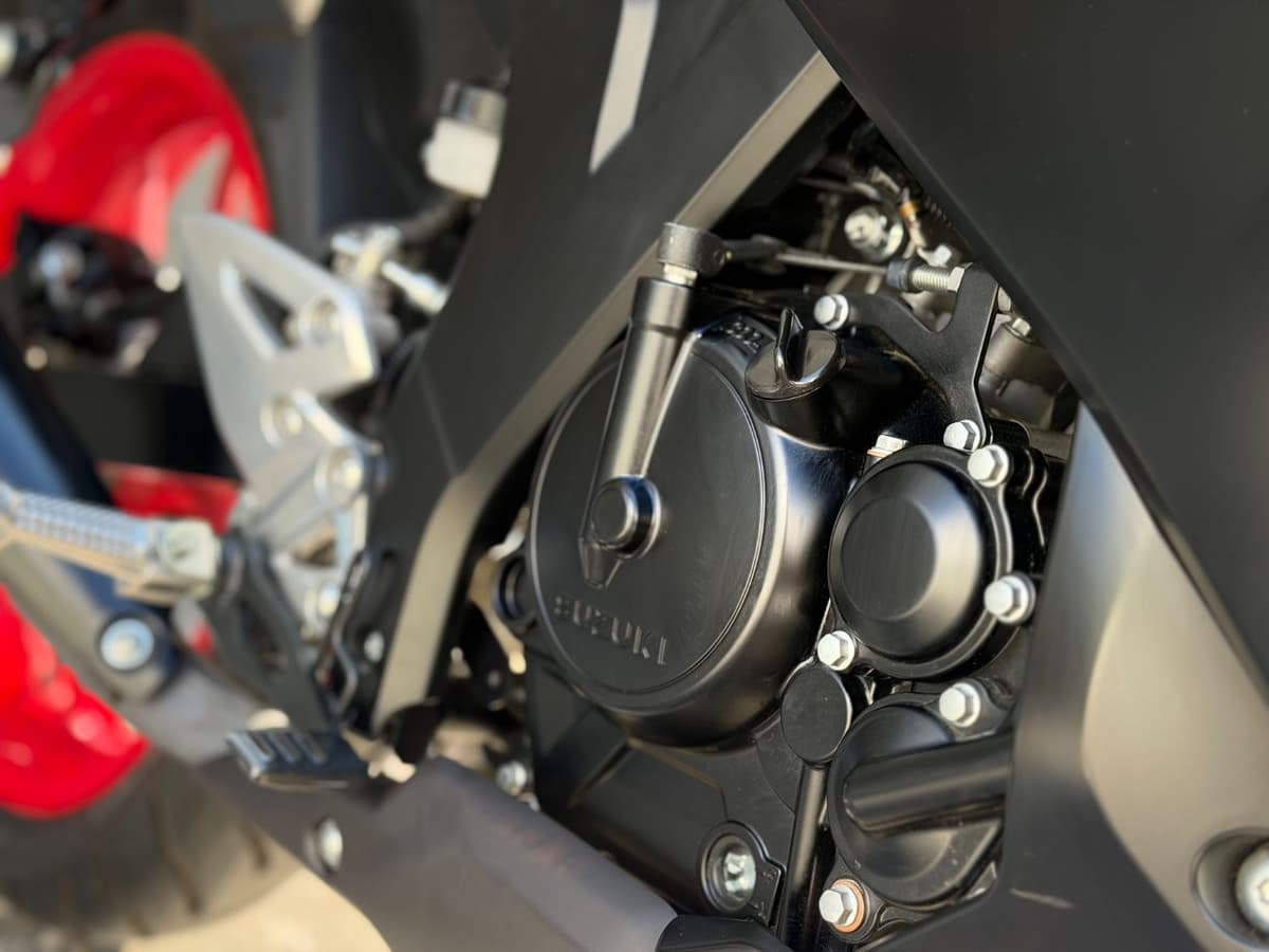 스즈키 GSX R 125 ABS 7