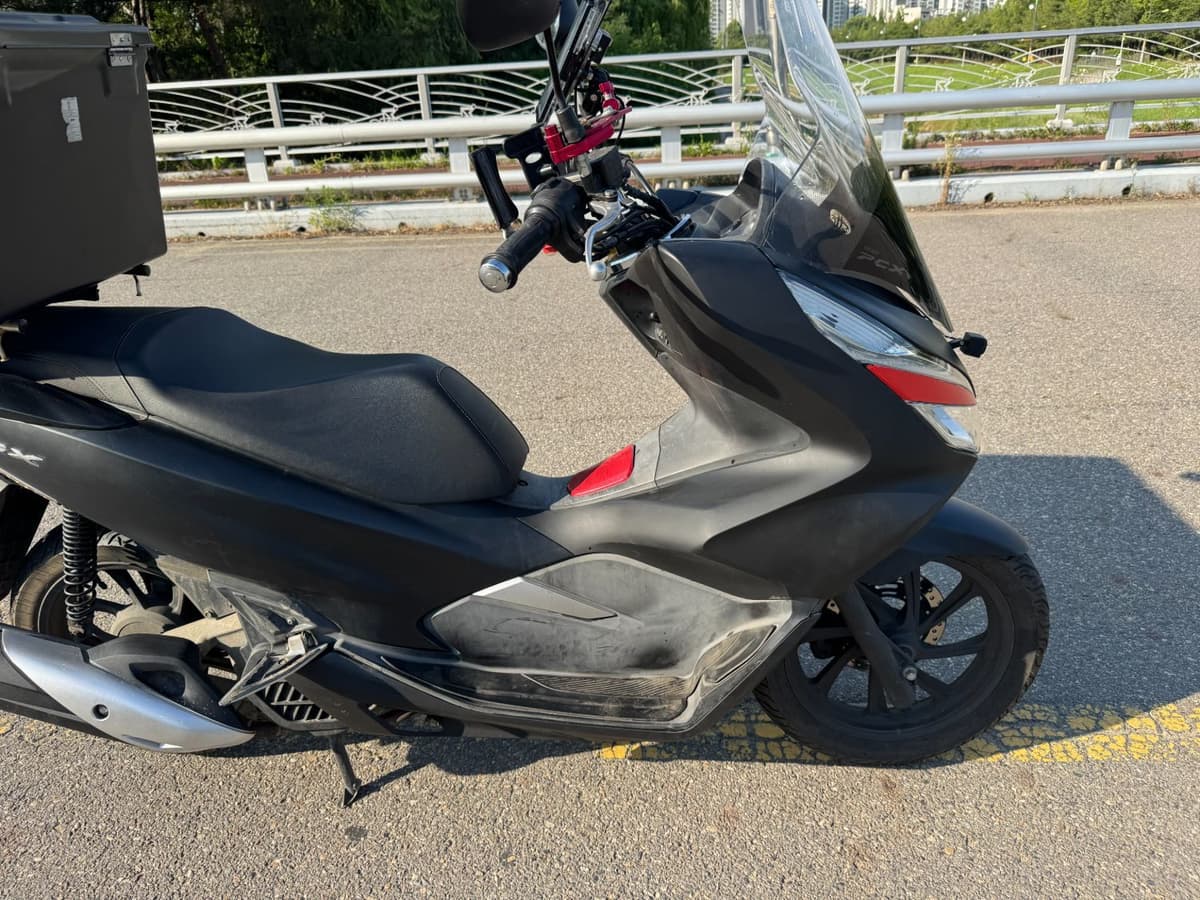 혼다 PCX 125 9
