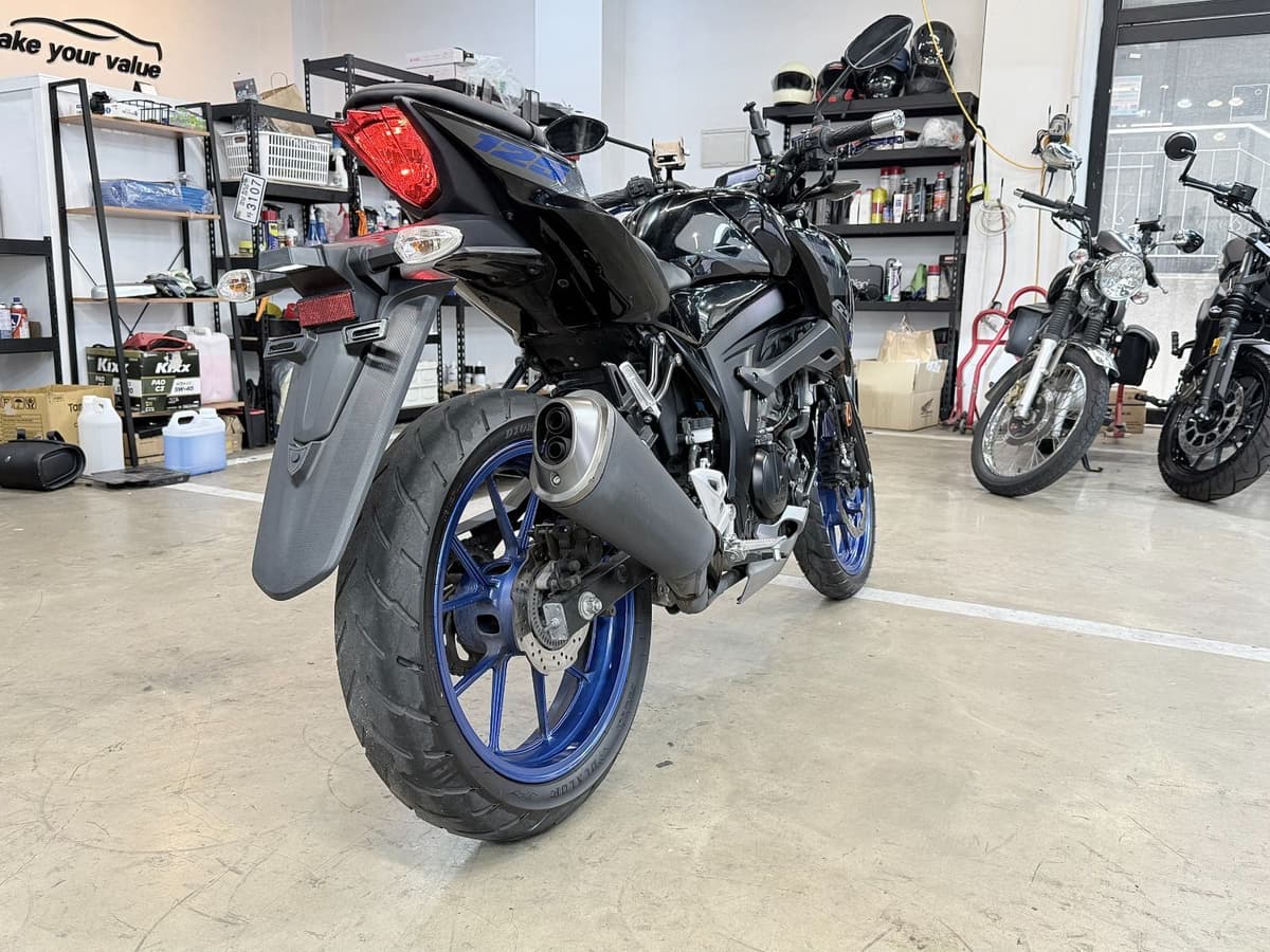 스즈키 GSX S 125 5