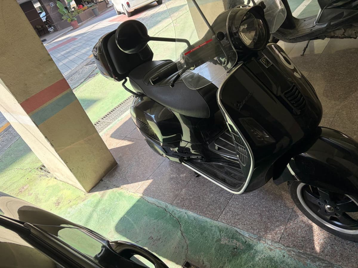 베스파 GTS 300 슈퍼 3
