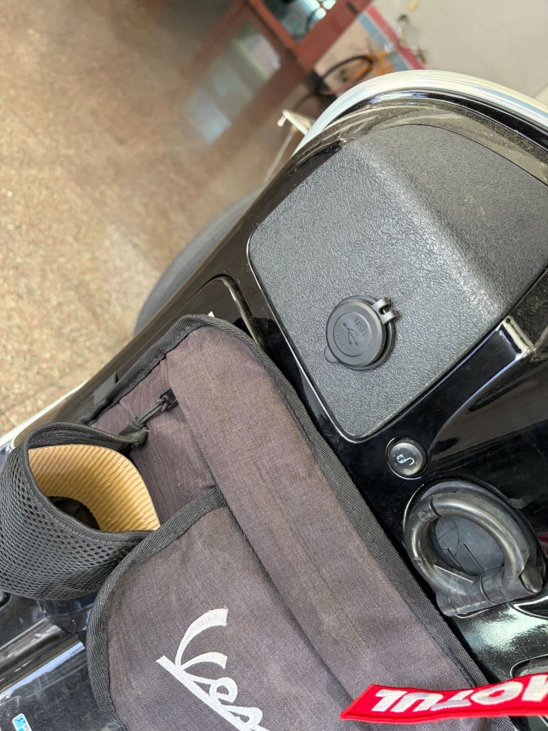 베스파 GTS 300 슈퍼 1