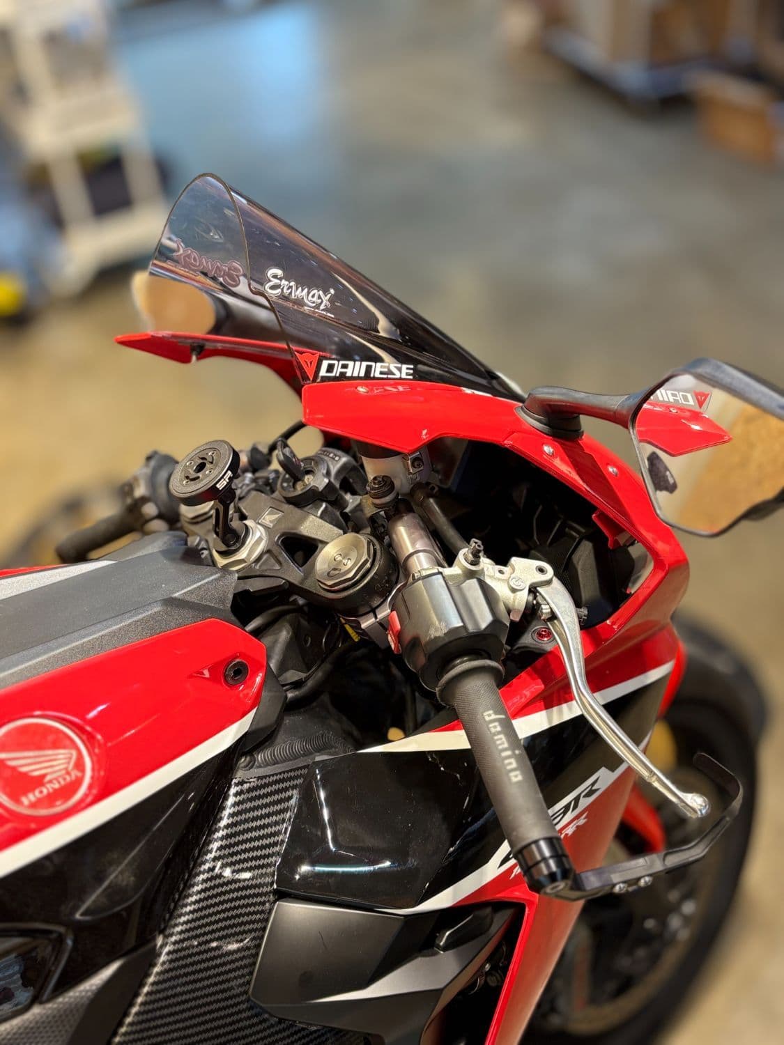 혼다 CBR 1000 RR 12
