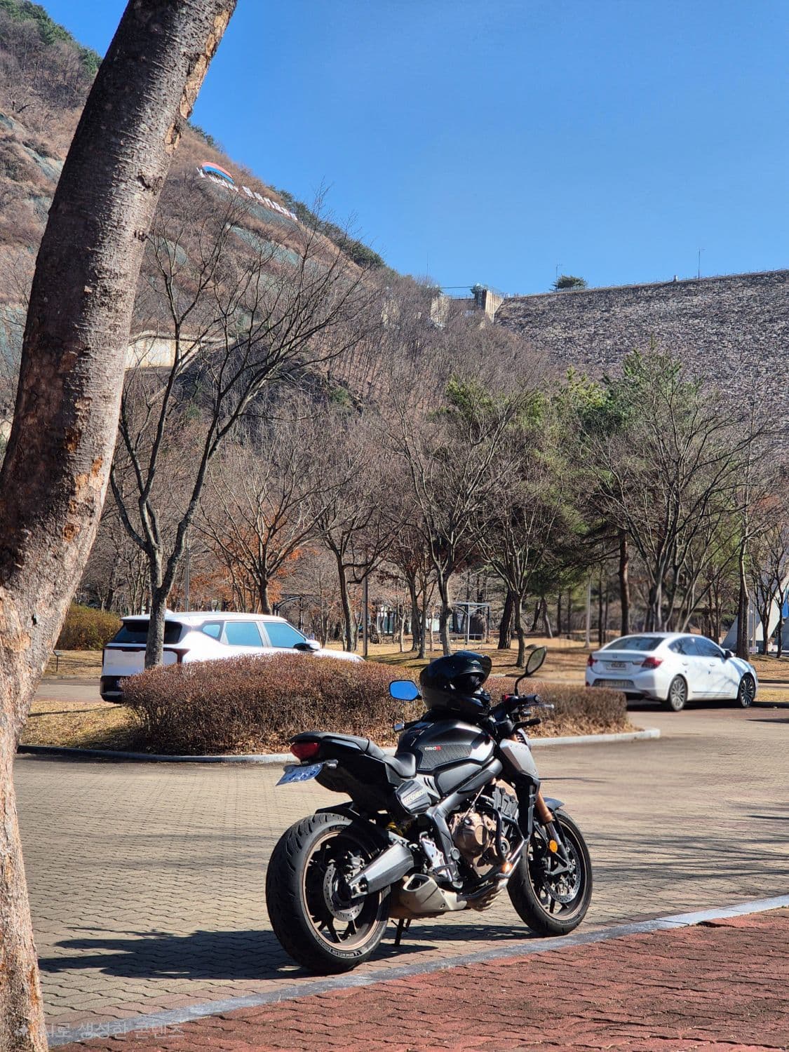혼다 CB 650 R 3