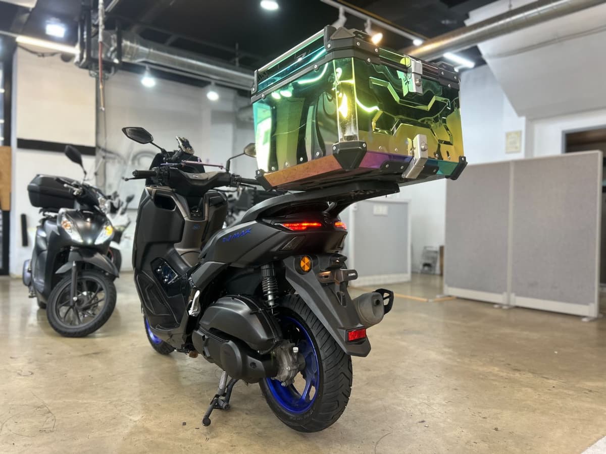 야마하 NMAX 125 10