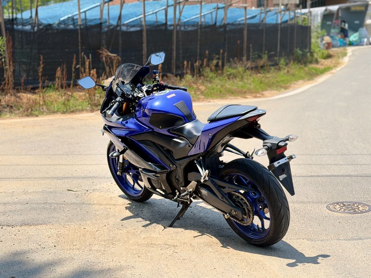 야마하 YZF R3 7