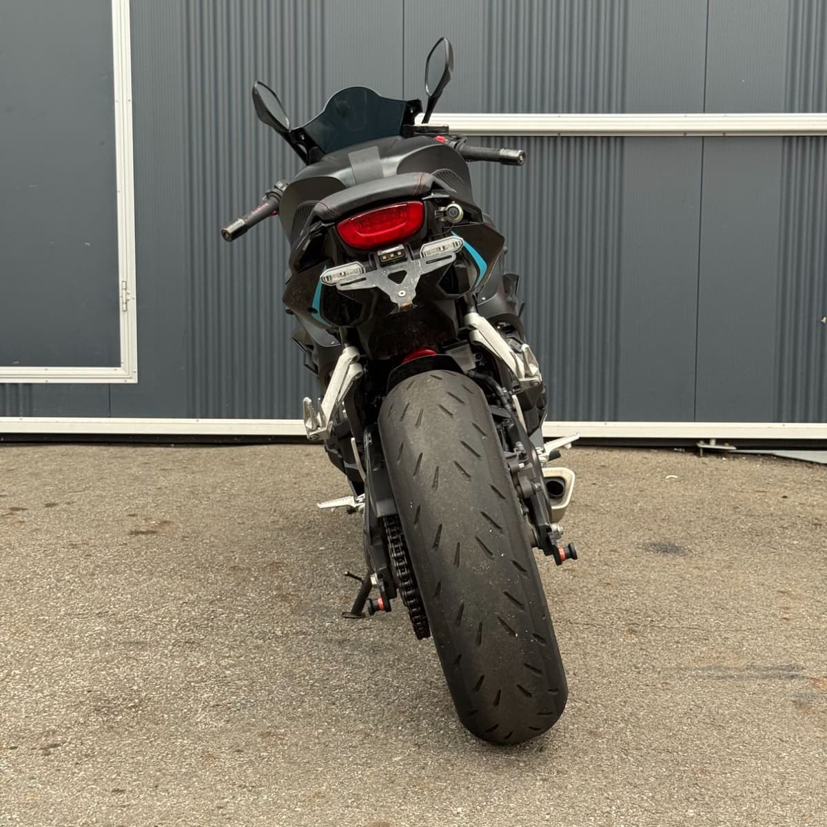 혼다 CBR 650 R MT 8