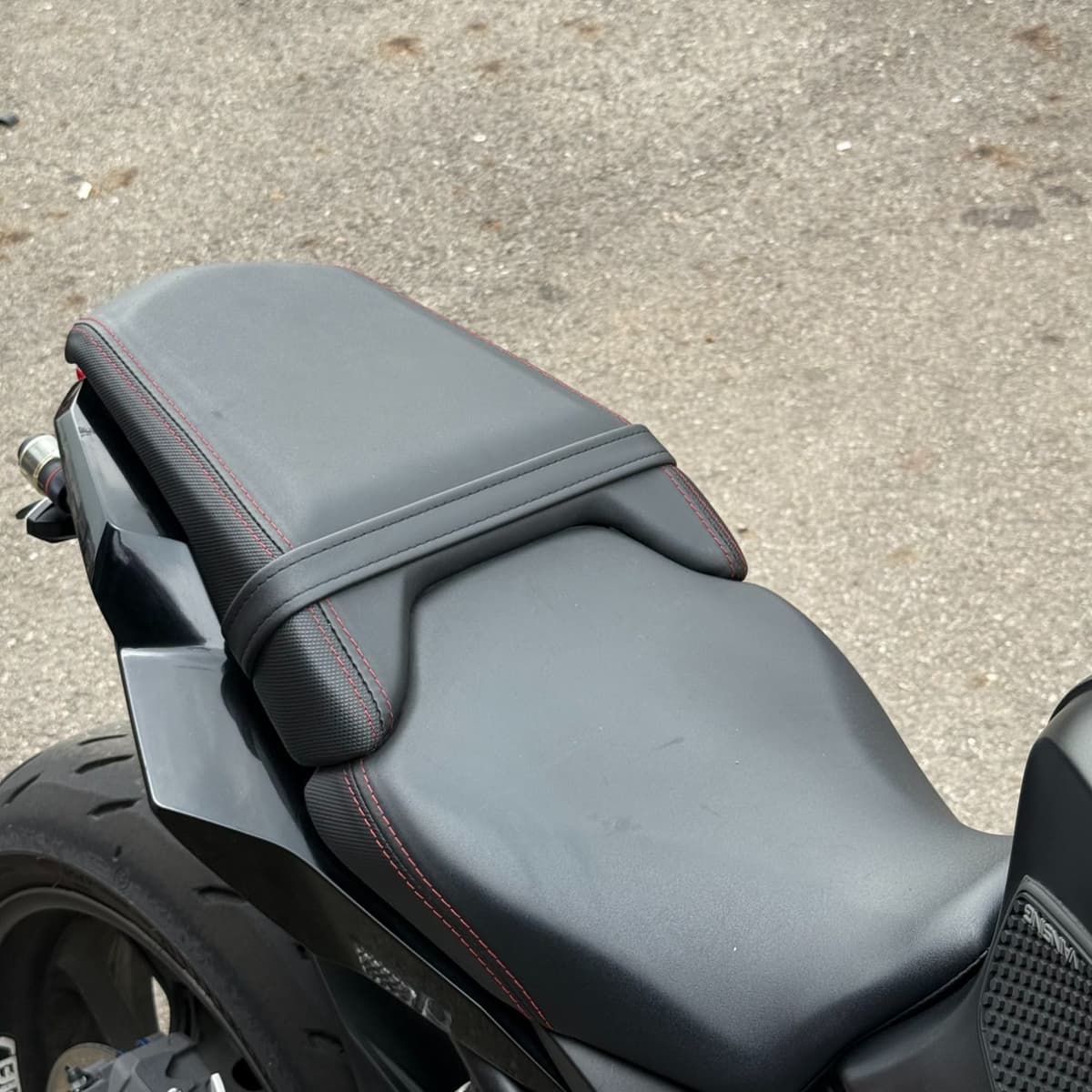 혼다 CBR 650 R MT 9