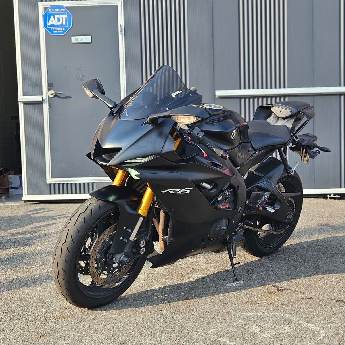 야마하 YZF 600 R 2