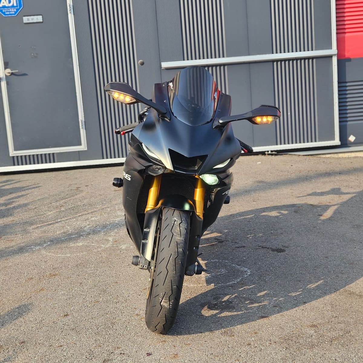 야마하 YZF 600 R 3