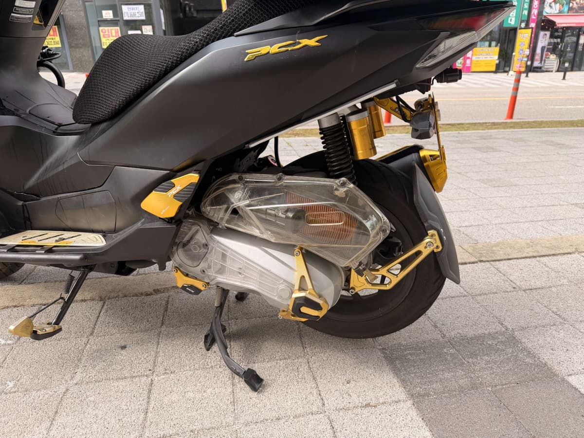 혼다 PCX 125 6
