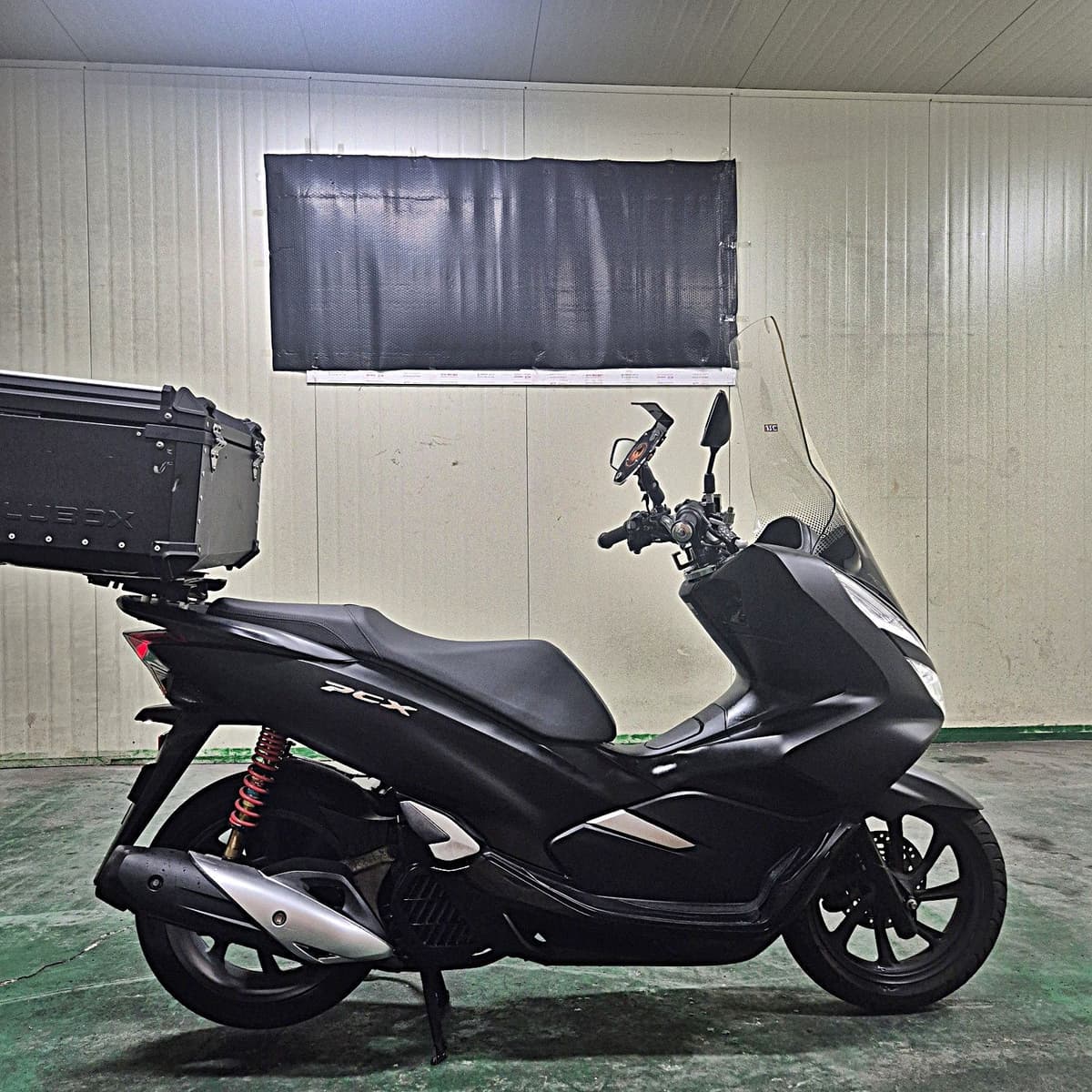 혼다 PCX 125 8