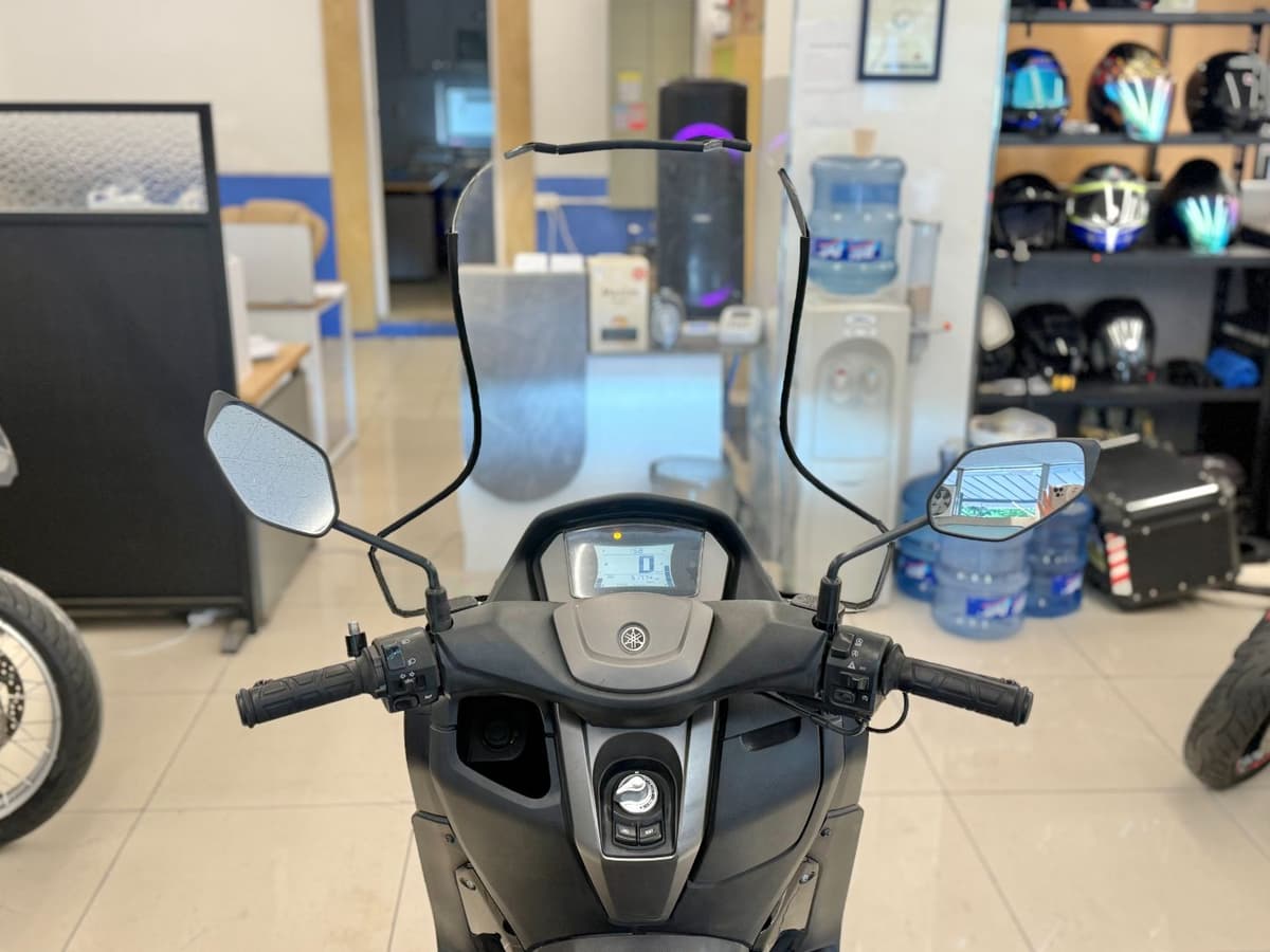 야마하 NMAX 125 7
