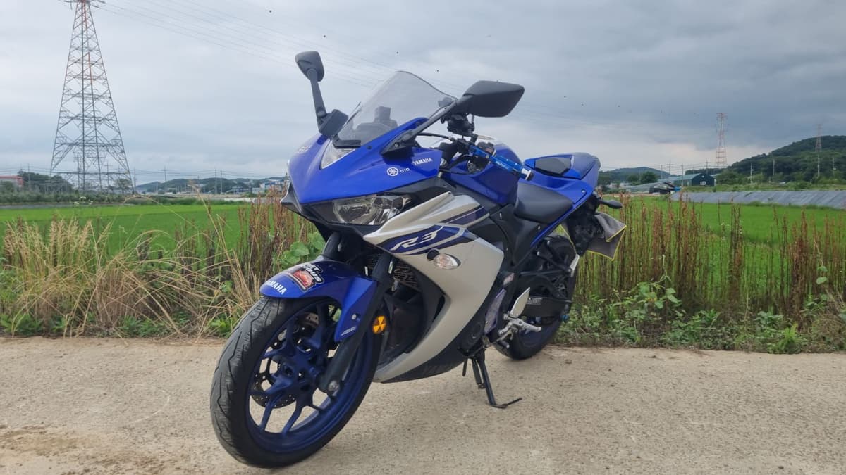 야마하 YZF R3 3