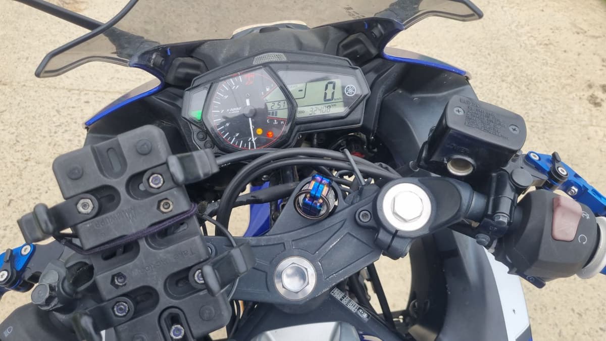 야마하 YZF R3 9