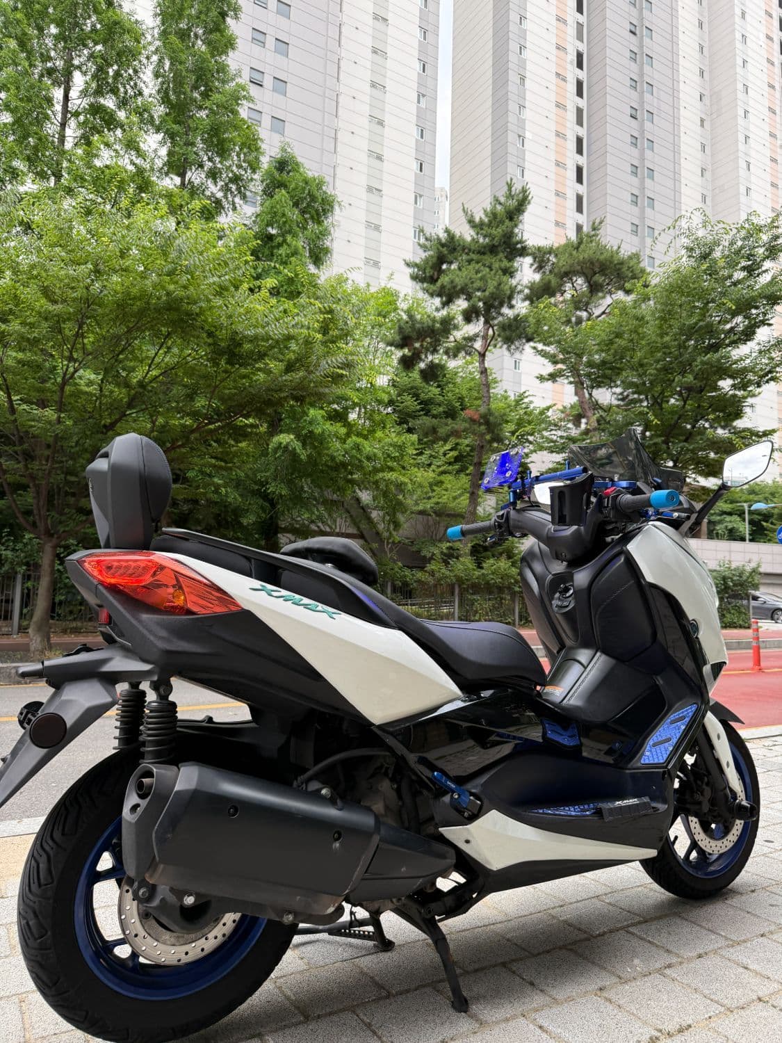 야마하 XMAX 300 ABS 8