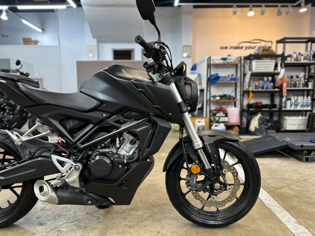 혼다 CB 125 R 2