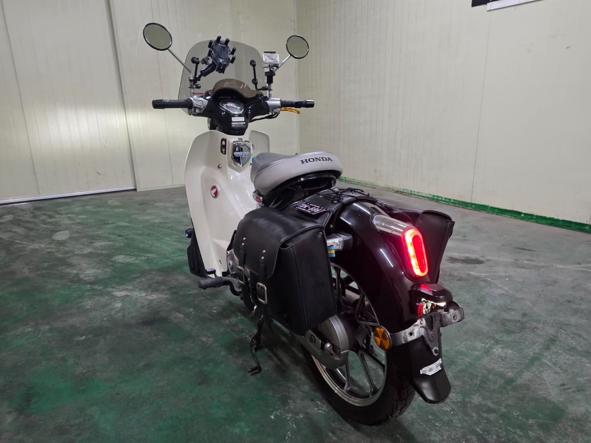 혼다 C 125 5