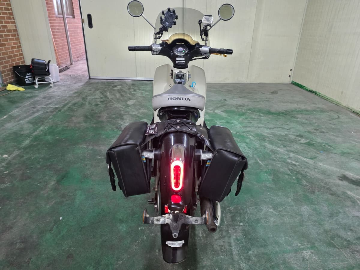 혼다 C 125 6
