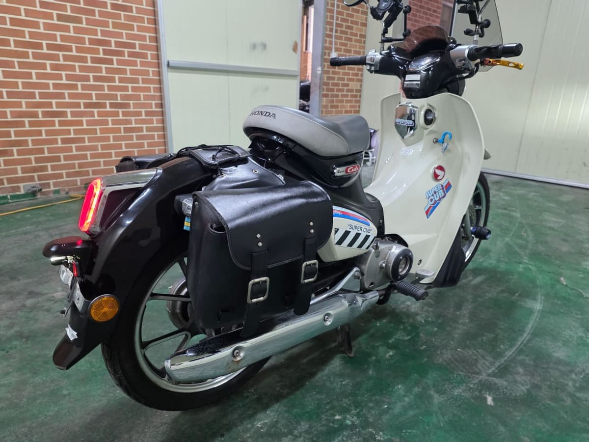 혼다 C 125 7