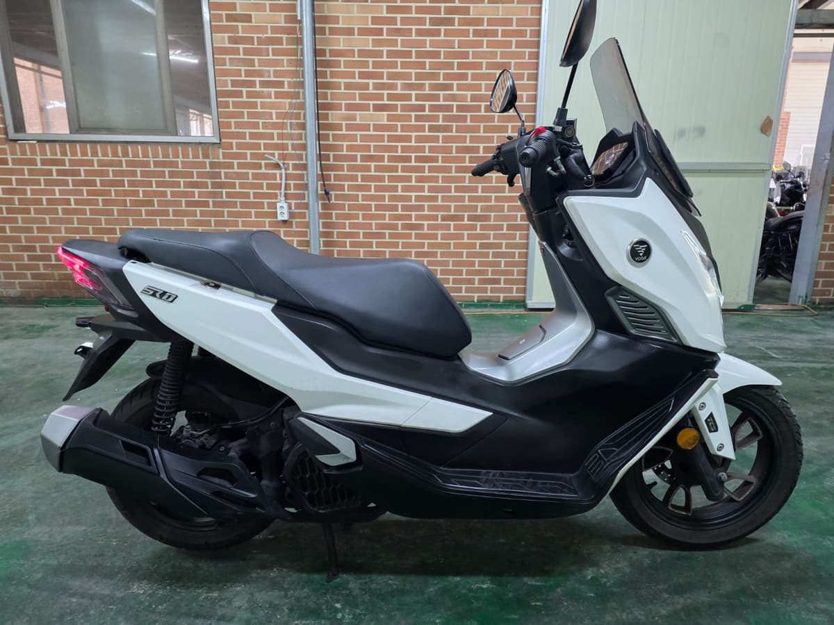 보그 SR 125 GT 8
