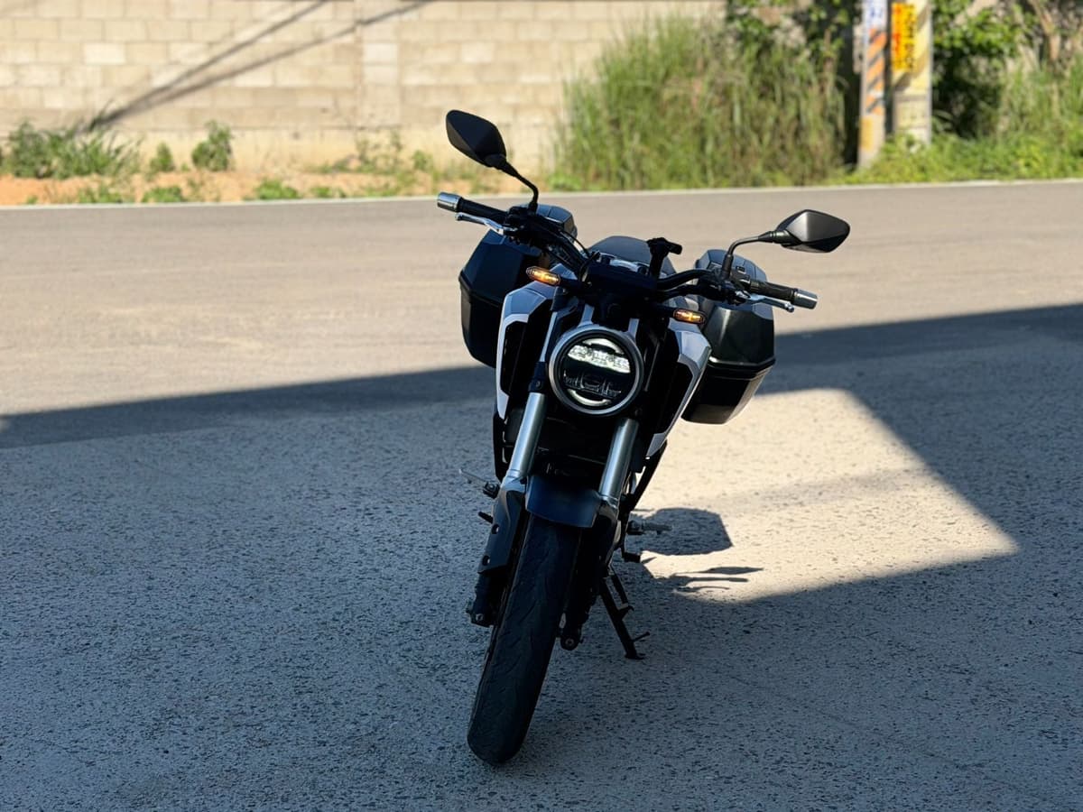 혼다 CB 125 R 2