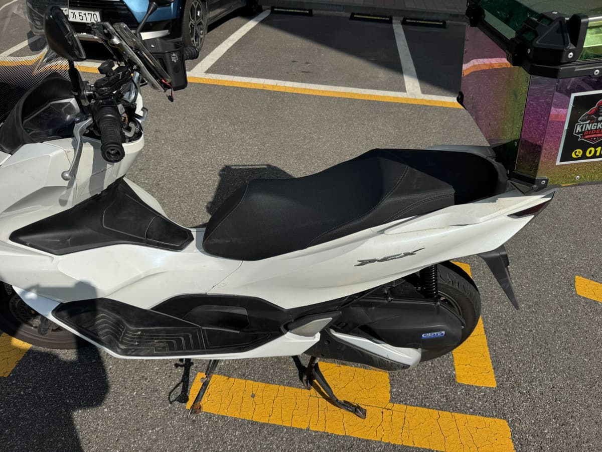 혼다 PCX 125 9
