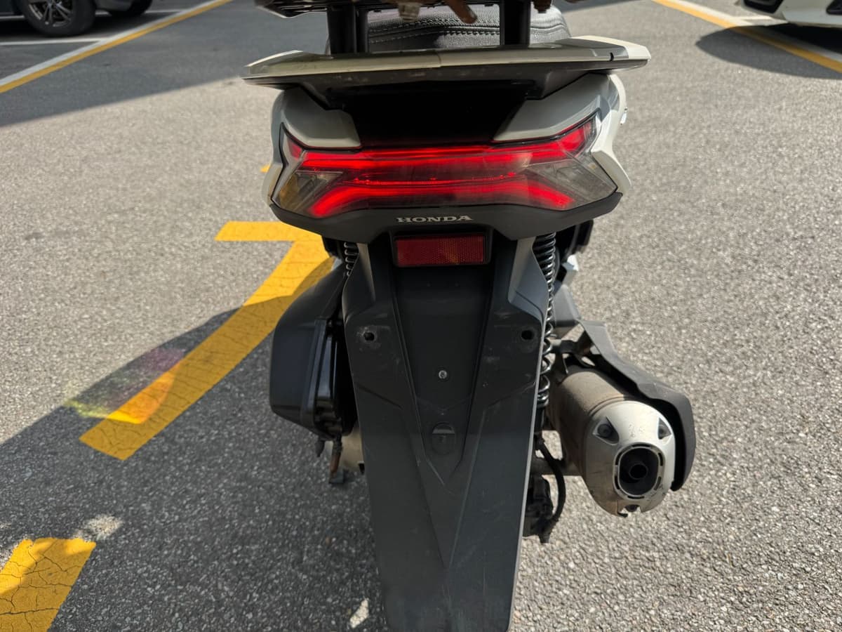 혼다 PCX 125 14