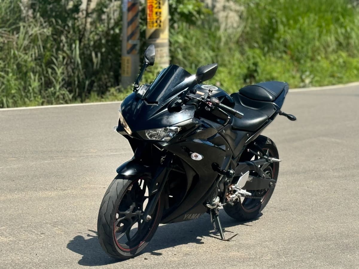 야마하 YZF R3 2