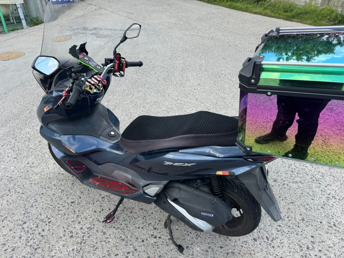 혼다 PCX 125 8
