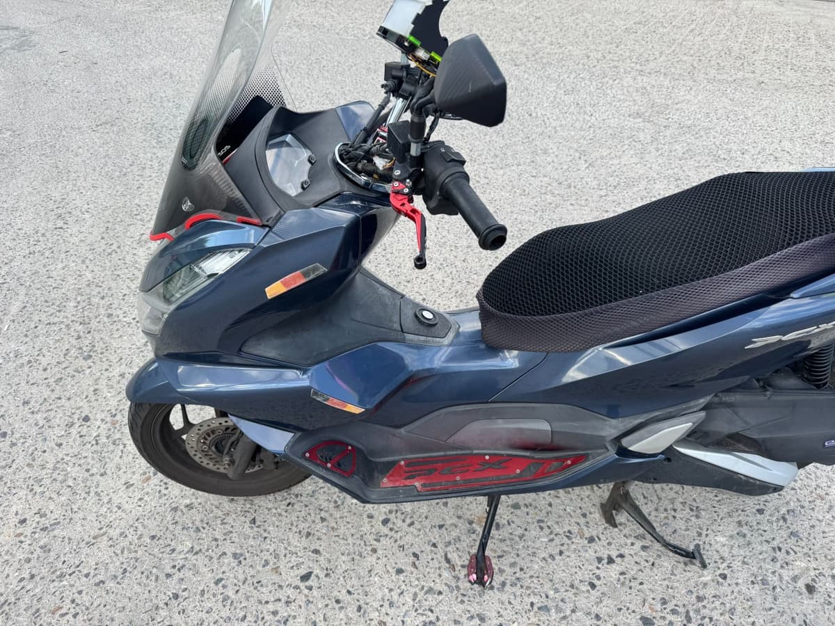 혼다 PCX 125 9