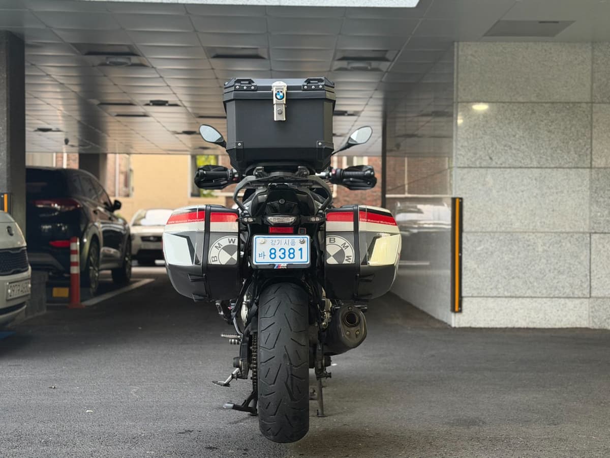 BMW S 1000 XR 4