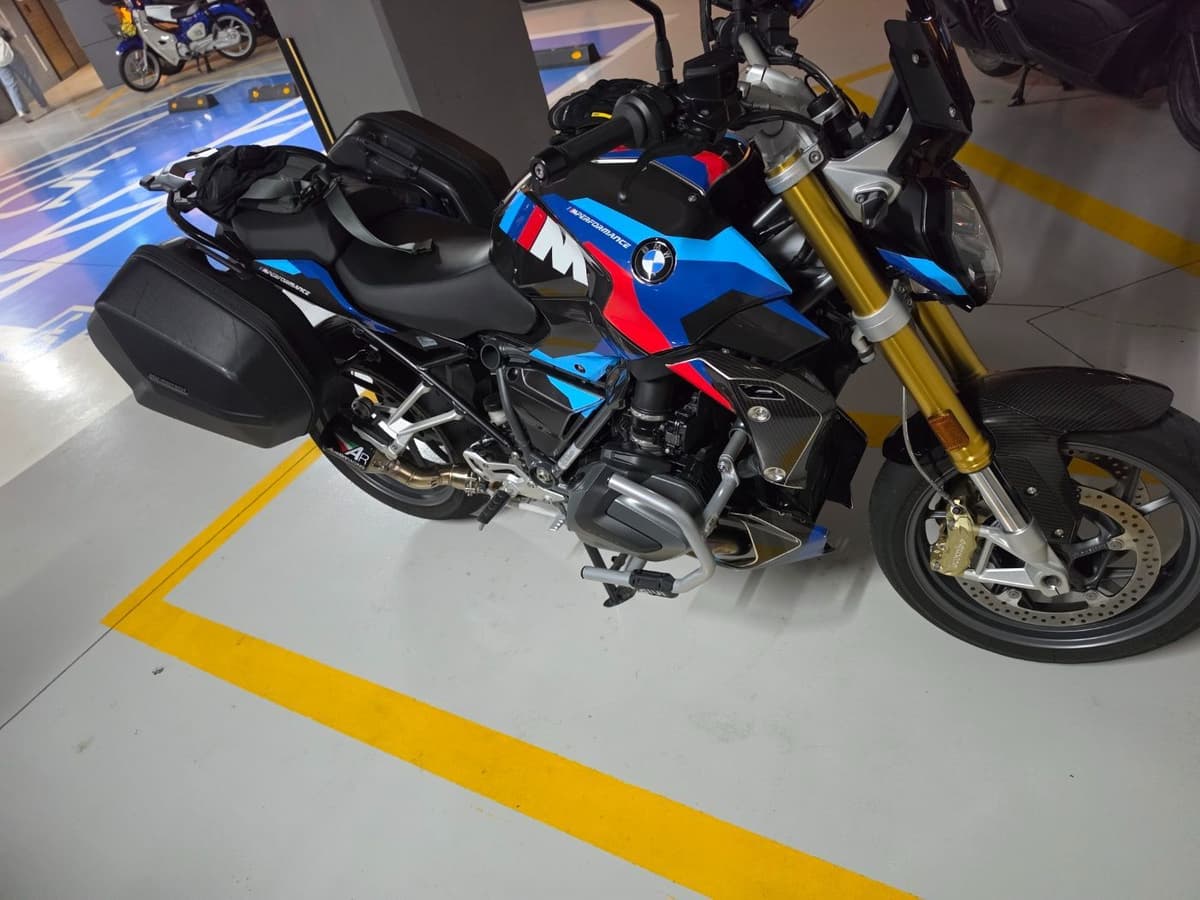 BMW R 1250 R 9