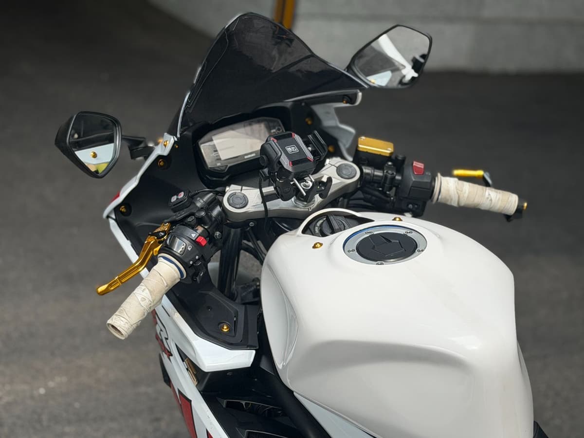 스즈키 GSX R 125 ABS 5