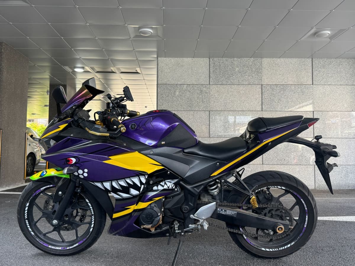 야마하 YZF R3 3