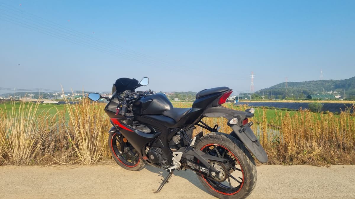 스즈키 GSX R 125 ABS 5