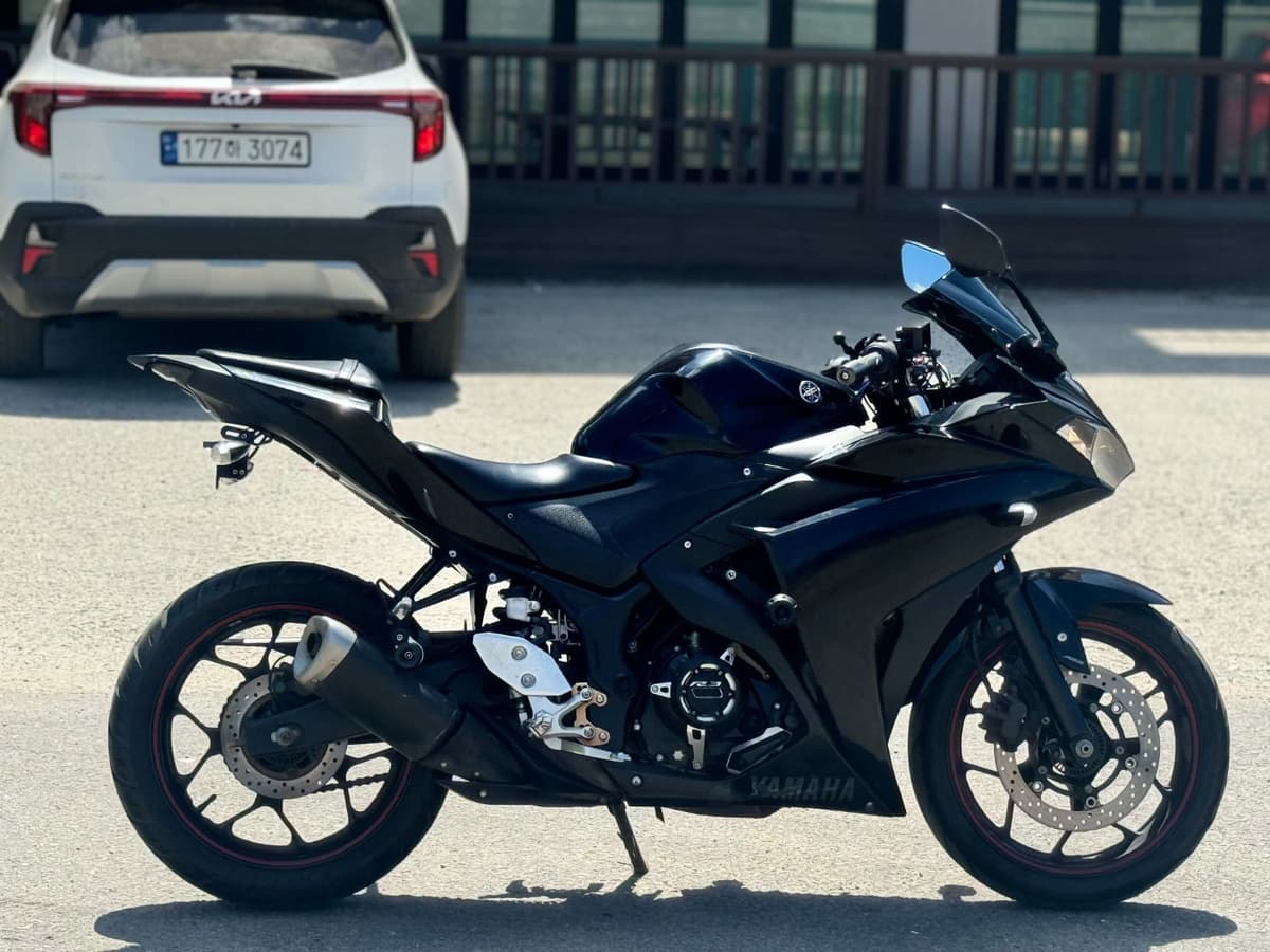야마하 YZF R3 5