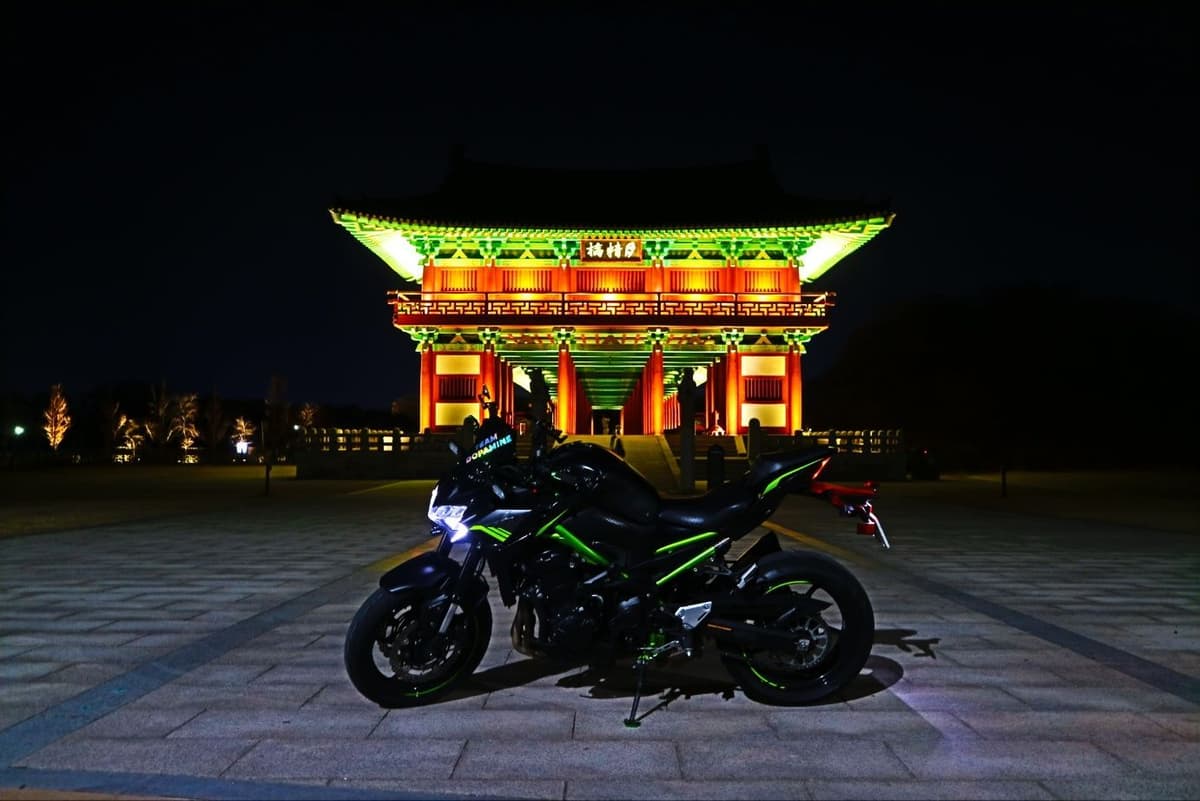가와사키 Z 900 1