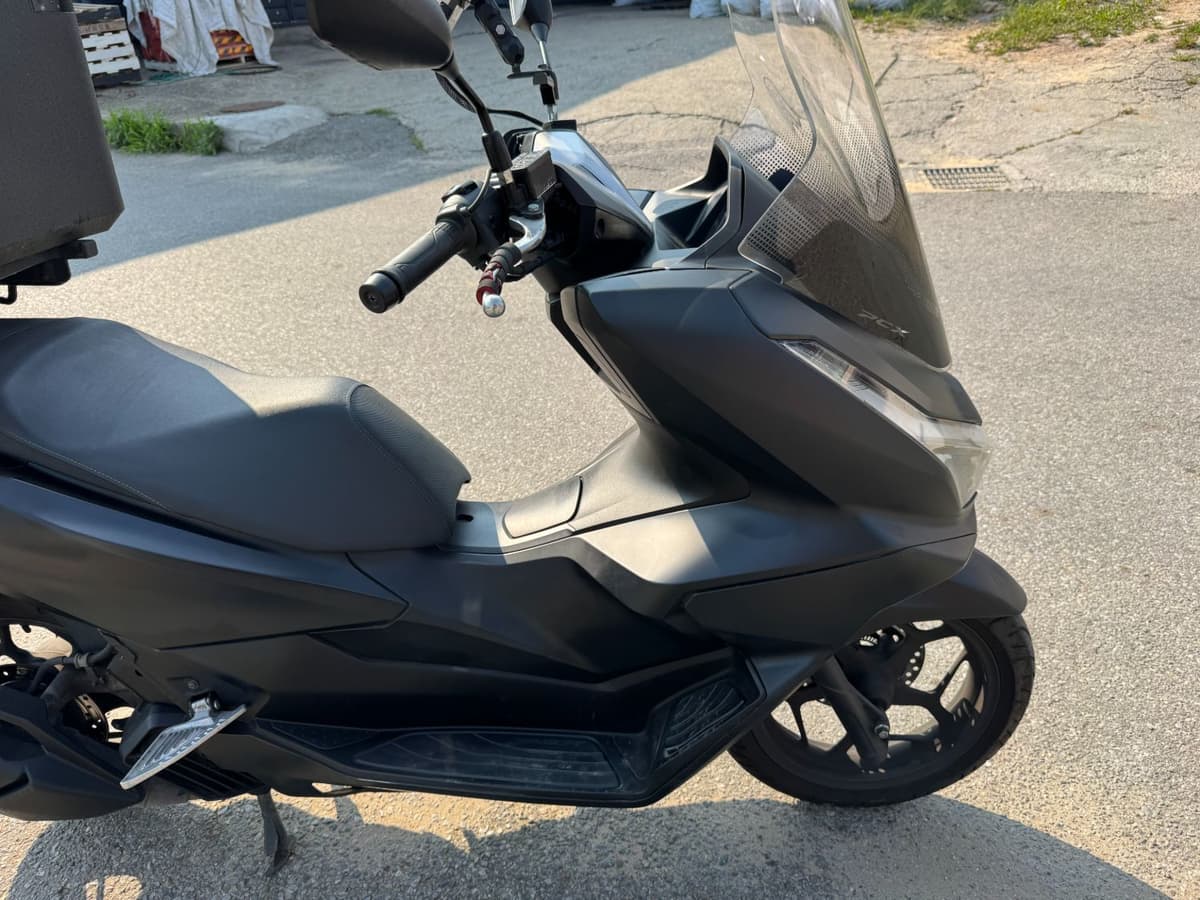 혼다 PCX 125 11