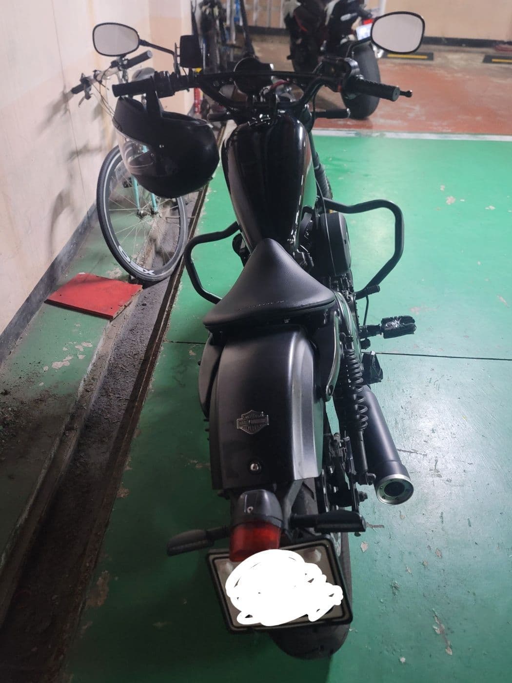 KR모터스 아퀼라 300 S 7
