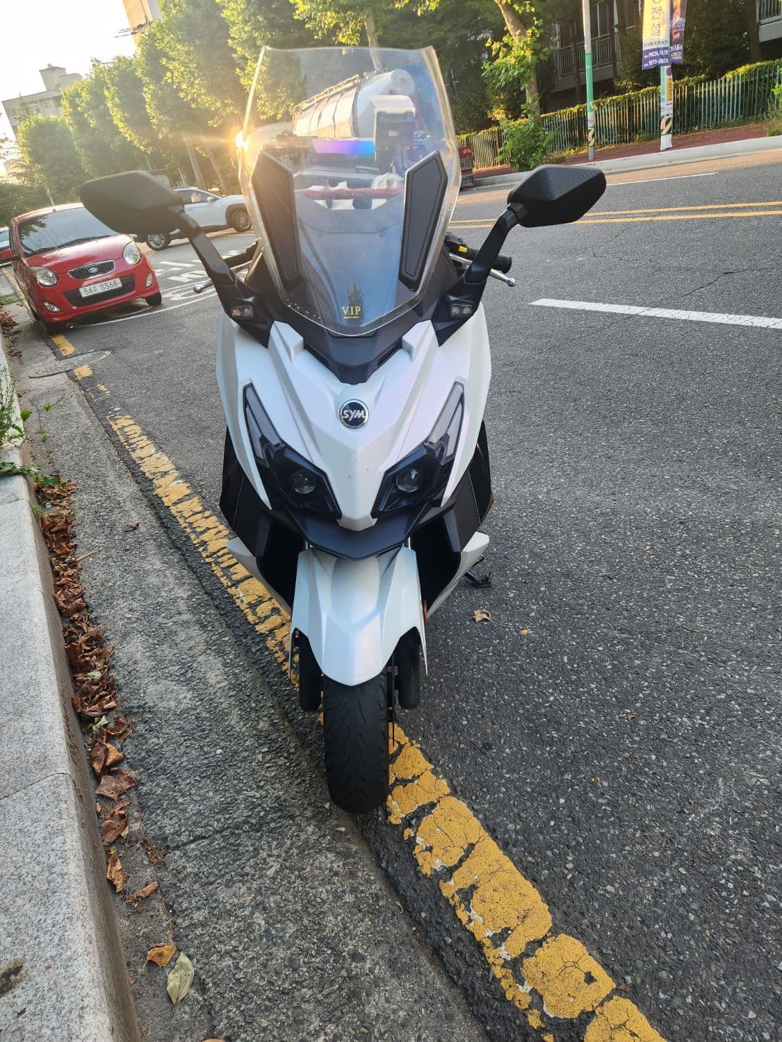 SYM 크루심 125 ABS 1