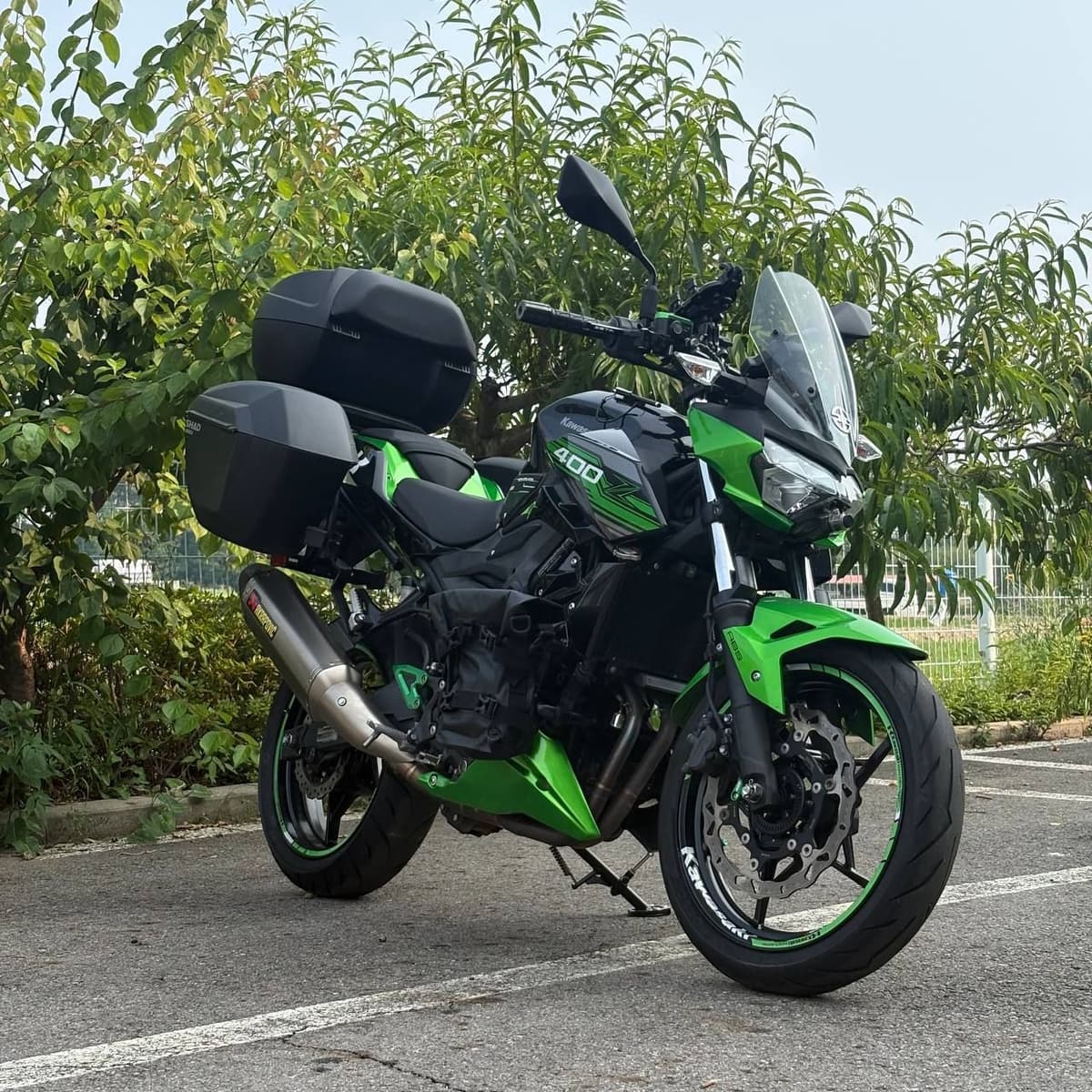 가와사키 Z 400 1