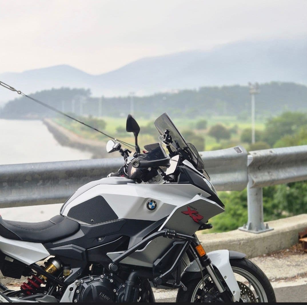 BMW F 900 XR 17