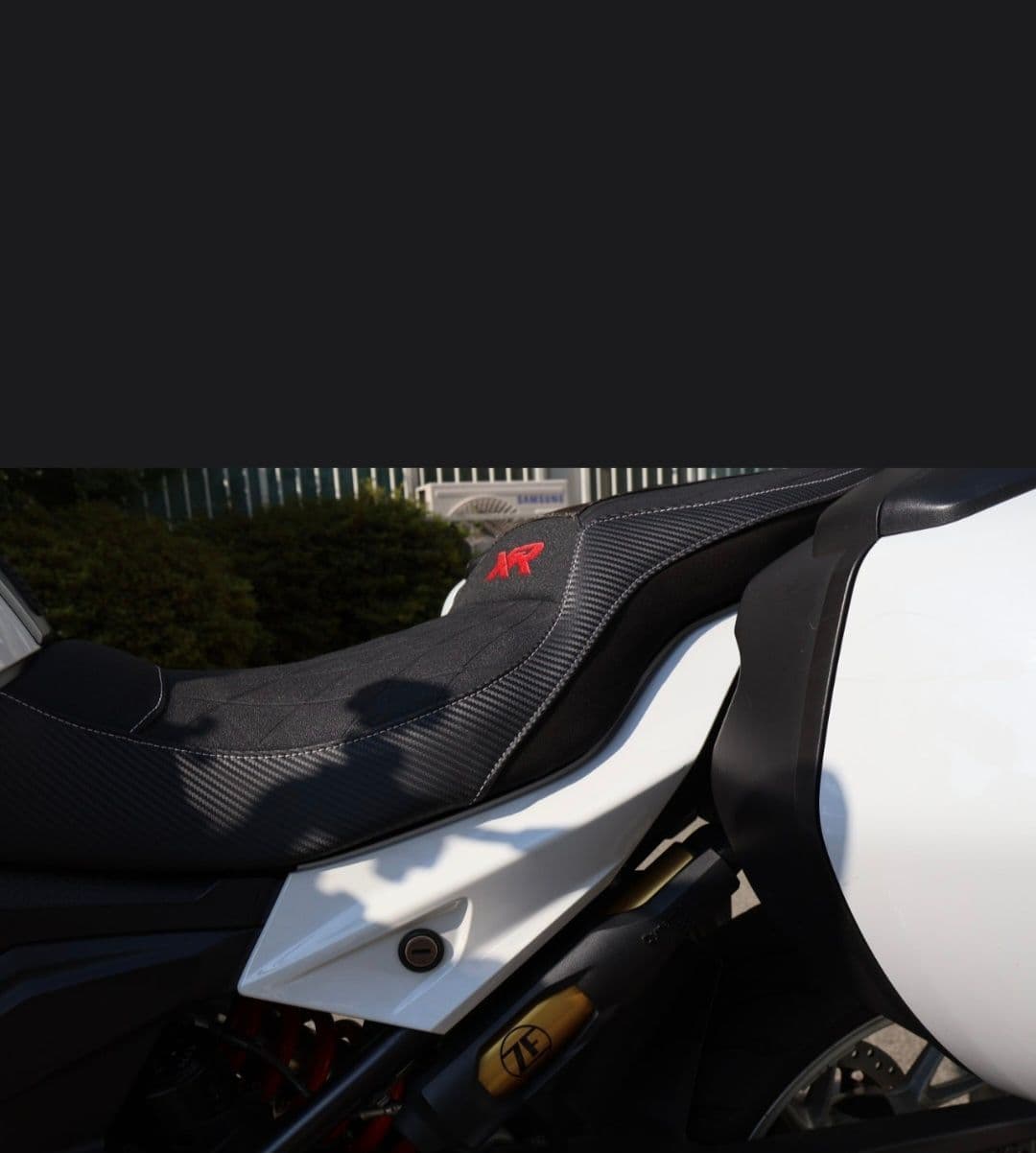 BMW F 900 XR 8